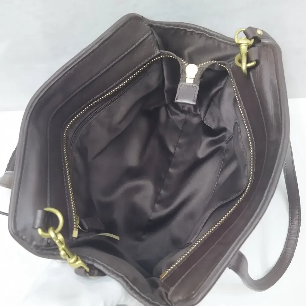 Coach taylor signature